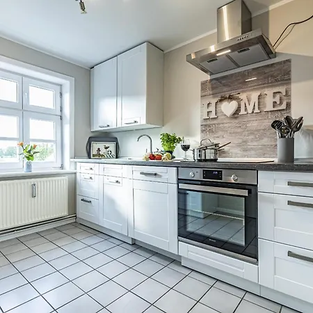 Appartement Gutshof Zum *