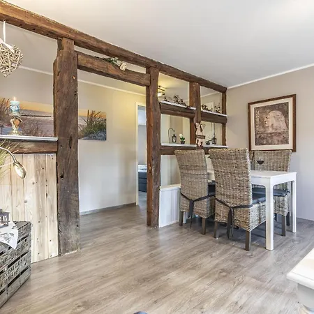 Gutshof Zum Апартаменты Klaeden (Altmarkkreis Salzwedel)
