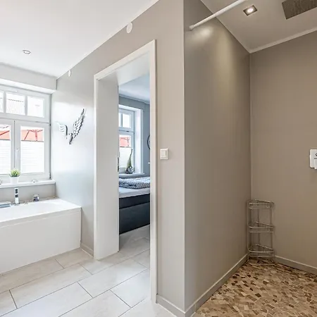 Gutshof Zum Апартаменты Klaeden (Altmarkkreis Salzwedel)