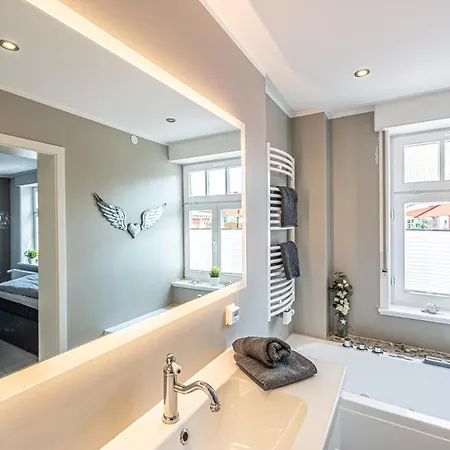 Gutshof Zum Апартаменты Klaeden (Altmarkkreis Salzwedel)