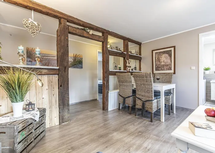 Gutshof Zum Apartament Kläden