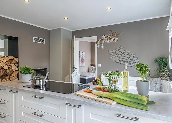 Gutshof Zum Lejlighed Kläden